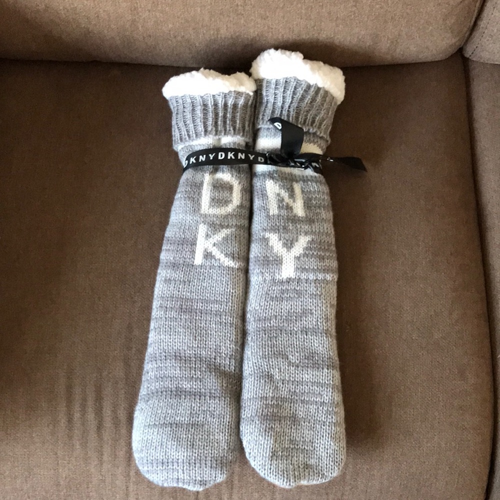 DKNY Grey Knit Sherpa Slipper Sock Suede Sole